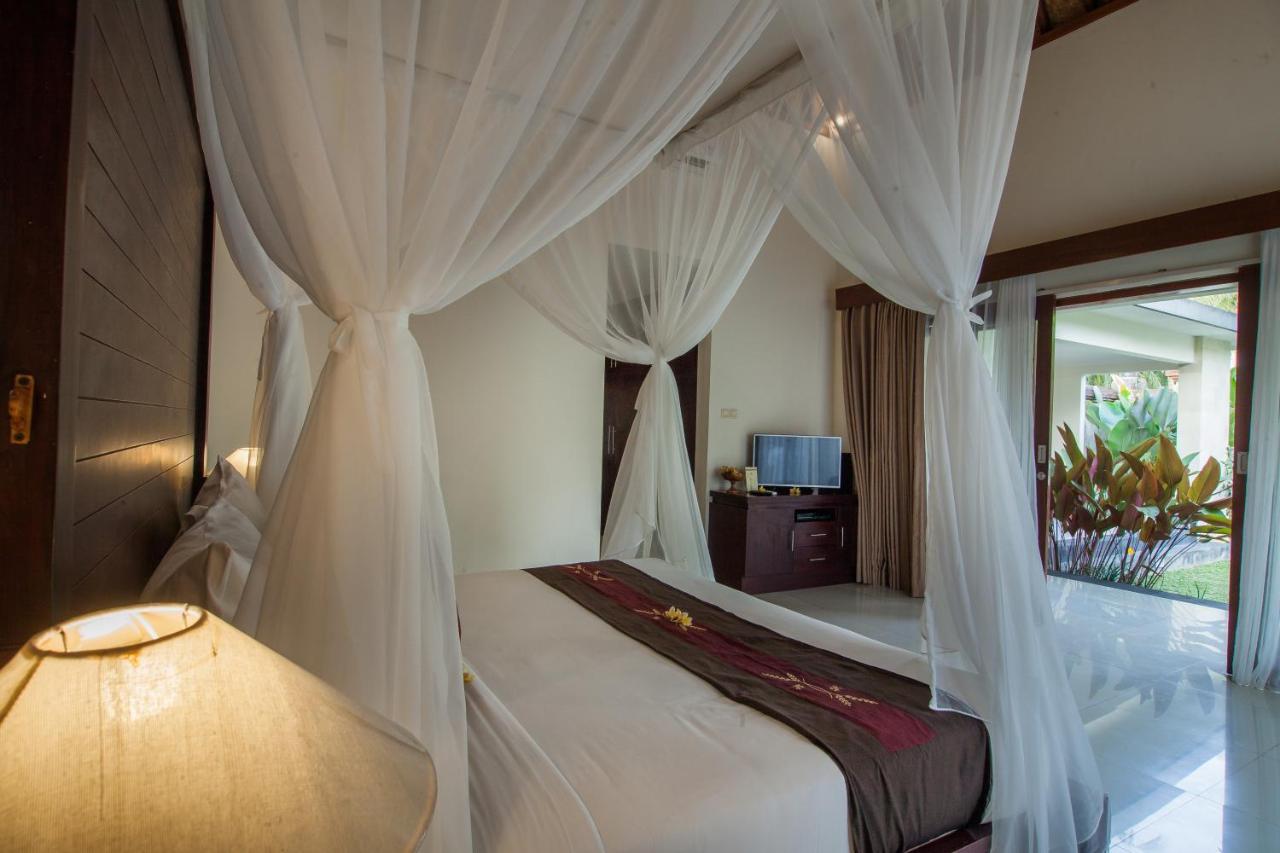 The Cory Villa By Prasi Mas  ภายนอก รูปภาพ